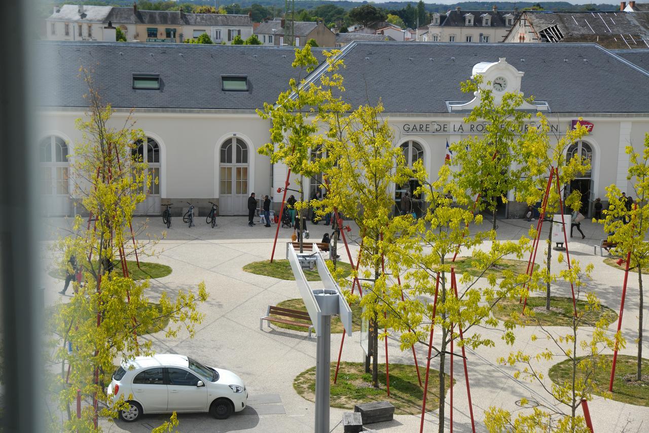 Hotel De La Gare - Restaurant Bistro Quai La Roche-sur-Yon Ngoại thất bức ảnh