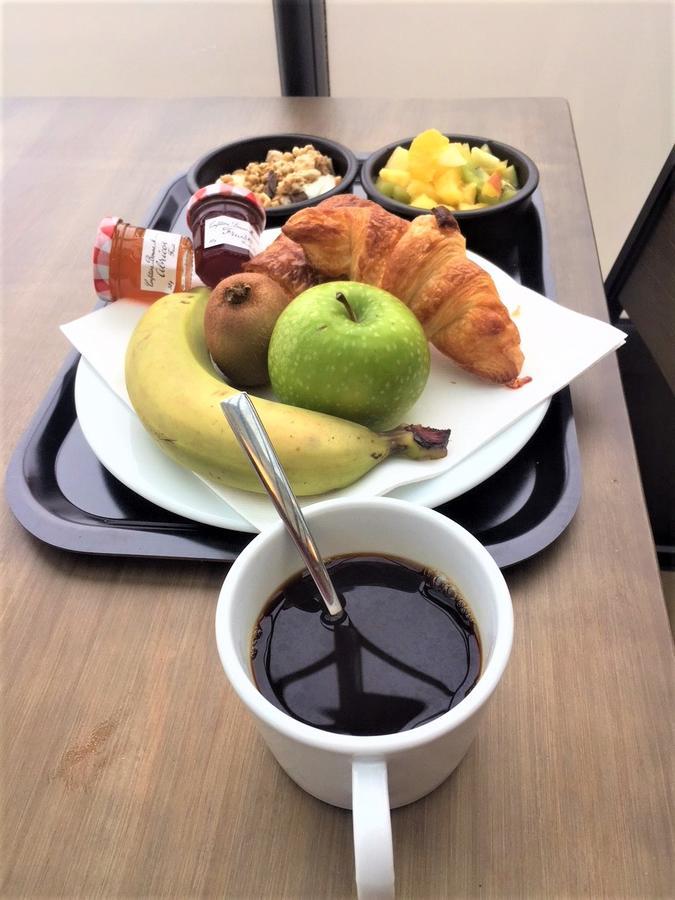 Hotel De La Gare - Restaurant Bistro Quai La Roche-sur-Yon Ngoại thất bức ảnh