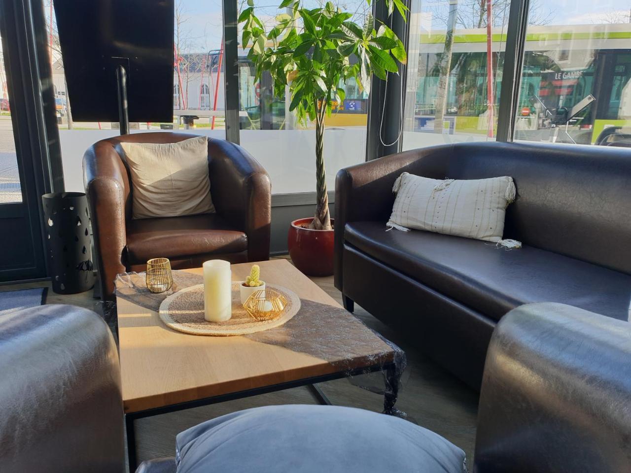 Hotel De La Gare - Restaurant Bistro Quai La Roche-sur-Yon Ngoại thất bức ảnh